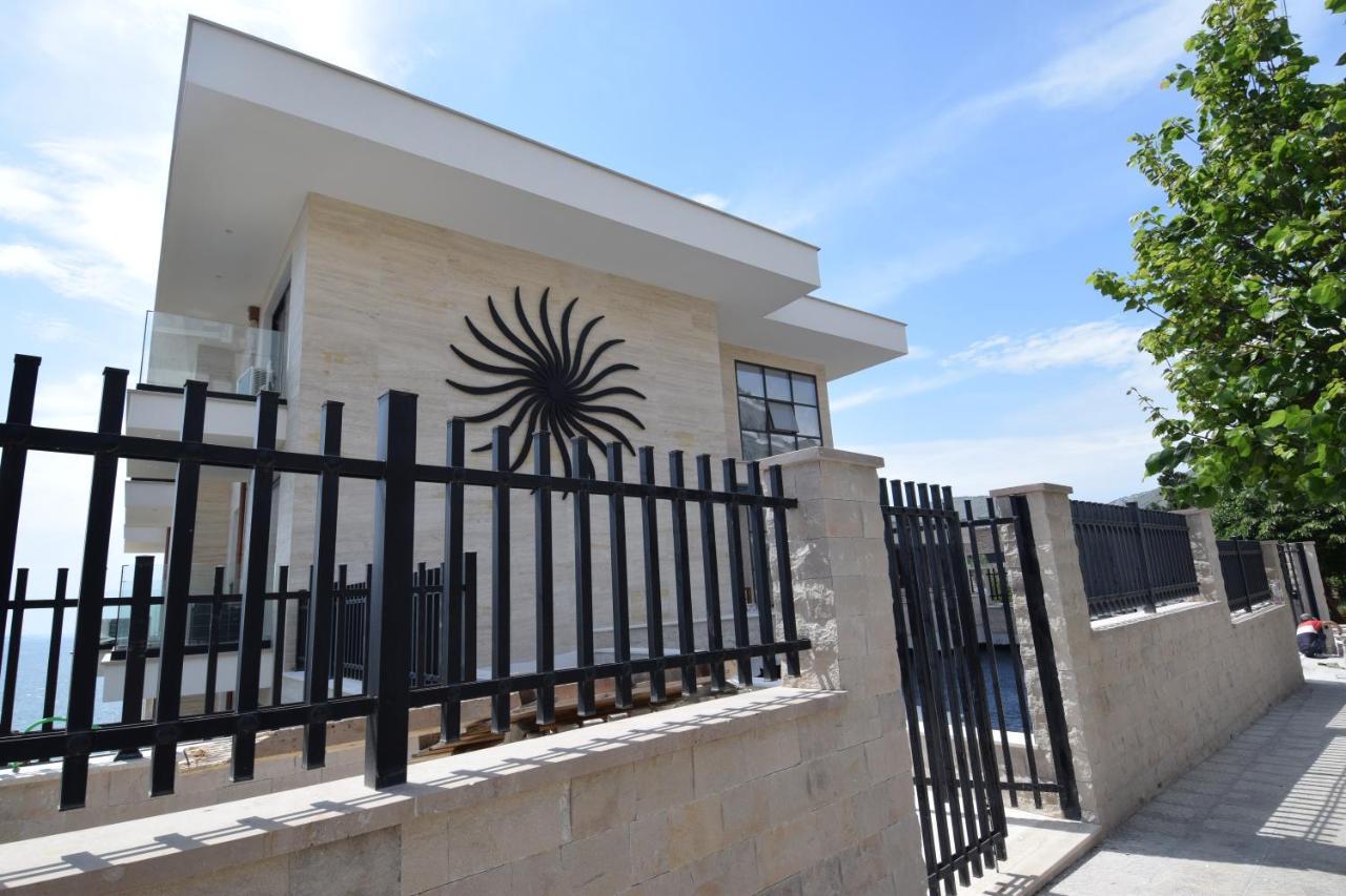 Kokalari Apartments - Luxury Residence Sarandë Exterior foto